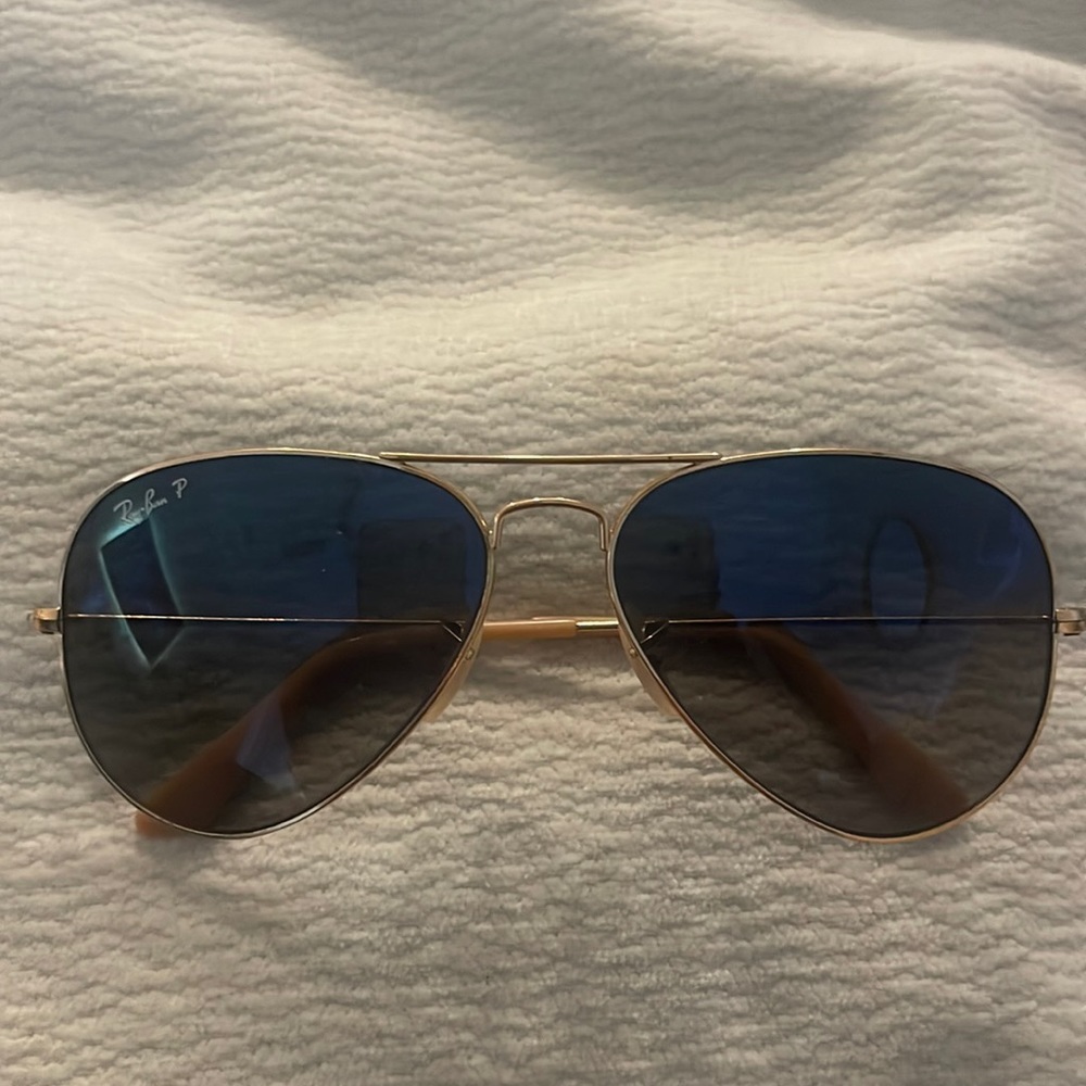 AVIATOR RAYBANS